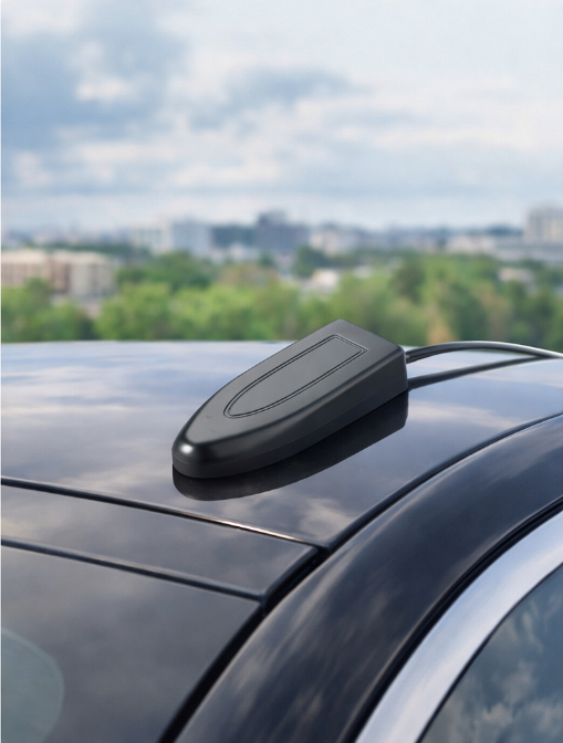 GL009 GPS+LTE combo antenna with magnetic mount for vehicle telematics applications